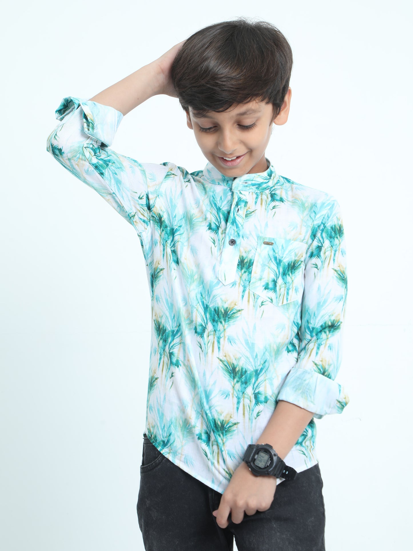 Sia Green Colour Poplin Lycra Printed Shirt